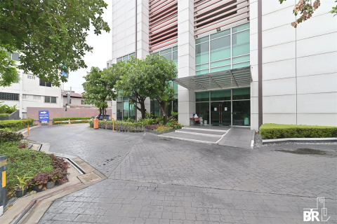 Condo in Bangkok, Thailand, 2 bedrooms № 209280 - photo 8
