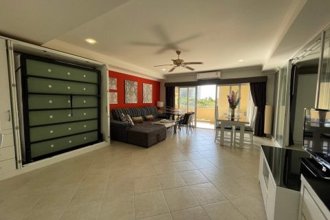 Condominio de 1 dormitorio en Pattaya, Tailandia № 242546 - foto 2