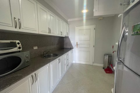 Condominio de 1 dormitorio en Pattaya, Tailandia № 242546 - foto 4