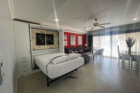 Condominio de 1 dormitorio en Pattaya, Tailandia № 242546 - foto 5