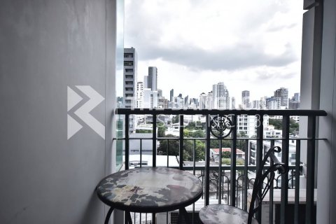 Eigentumswohnung in Bangkok, Thailand, 1 Schlafzimmer  № 248191 - Foto 2