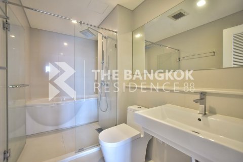 Eigentumswohnung in Bangkok, Thailand, 1 Schlafzimmer  № 248191 - Foto 4
