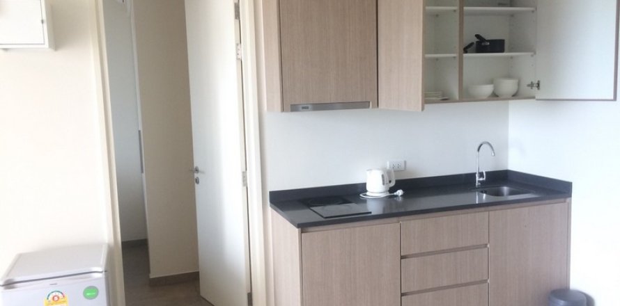 Condo à Pattaya, Thaïlande, 2 chambres  № 242405