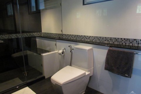Condo in Pattaya, Thailand, 2 bedrooms  № 242818 - photo 16