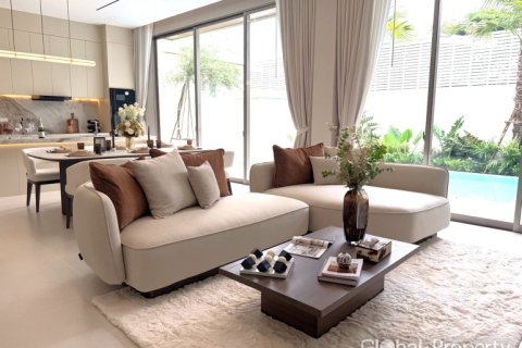 Haus in Pattaya, Thailand 4 Schlafzimmer № 135216 - Foto 11