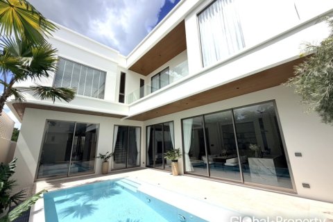 Haus in Pattaya, Thailand 4 Schlafzimmer № 135216 - Foto 7