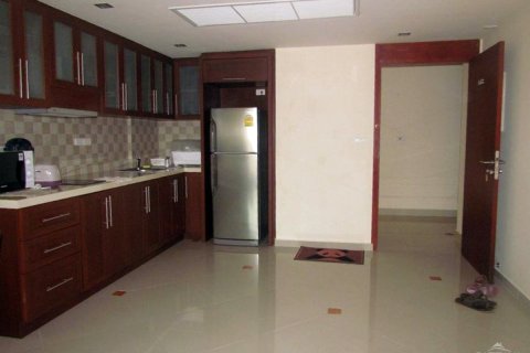 Condo in Pattaya, Thailand, 2 bedrooms  № 242193 - photo 9