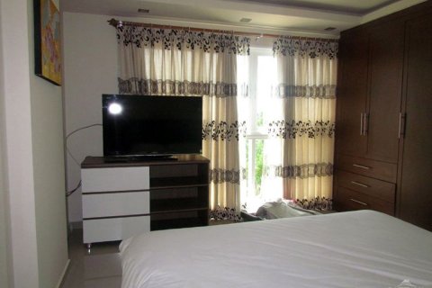 Condo in Pattaya, Thailand, 2 bedrooms  № 242193 - photo 8