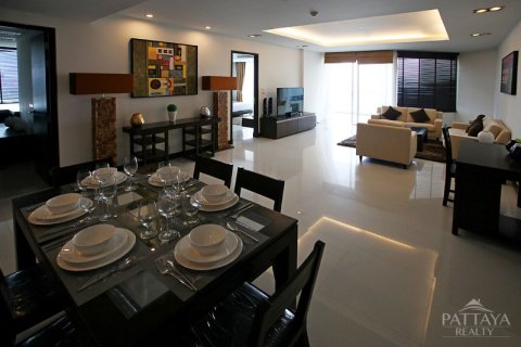 Condominio de 2 dormitorios en Pattaya, Tailandia № 242804 - foto 4