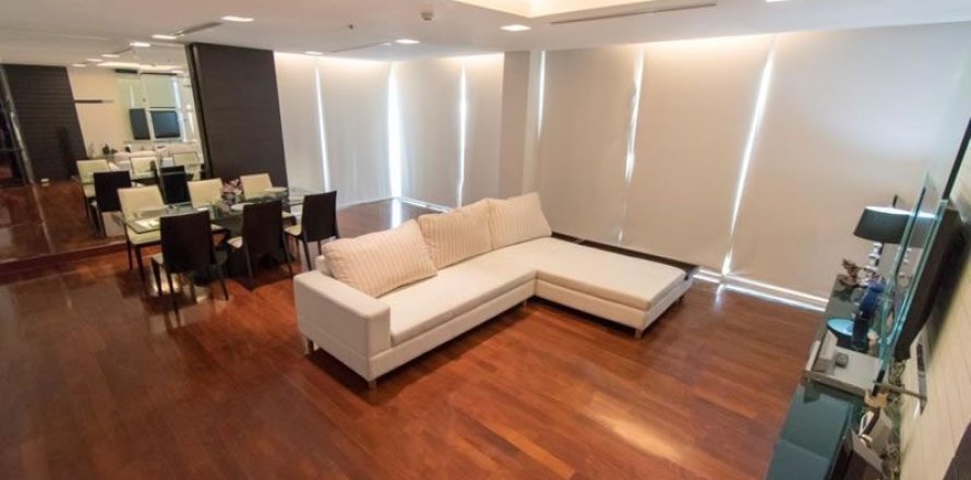 Condo in Pattaya, Thailand, 2 bedrooms № 242446