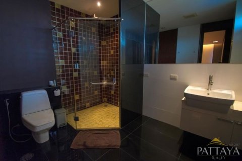 Condo in Pattaya, Thailand, 2 bedrooms № 242446 - photo 8