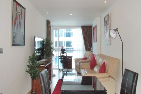 Condominio de 1 dormitorio en Pattaya, Tailandia № 242390 - foto 2