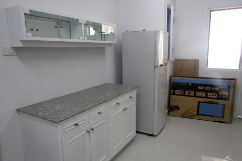 Condominio de 3 dormitorios en Pattaya, Tailandia № 242815 - foto 5