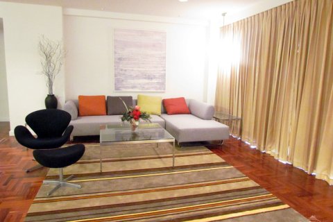 Condominio de 3 dormitorios en Pattaya, Tailandia № 242815 - foto 12