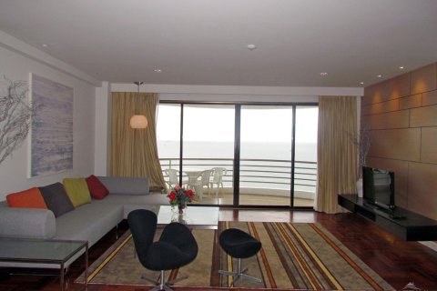 Condominio de 3 dormitorios en Pattaya, Tailandia № 242815 - foto 27