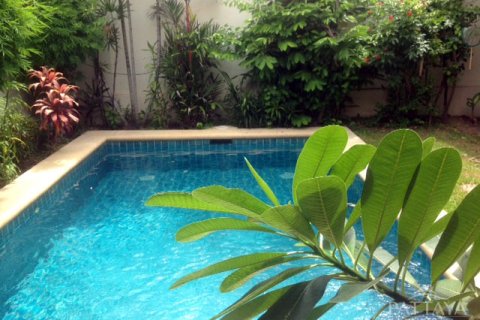 Casa de 2 dormitorios en Jomtien Beach, Pattaya, Tailandia № 243338