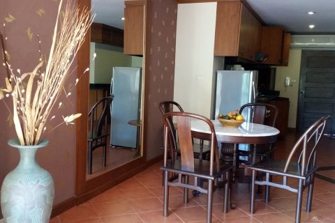 Condominio de 1 dormitorio en Jomtien Beach, Pattaya, Tailandia № 242158 - foto 4
