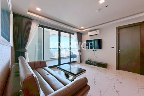 Condo in Pattaya, Thailand, 2 bedrooms  № 250171