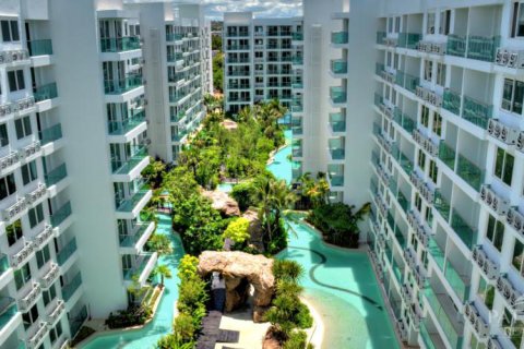 Condo sur Jomtien Beach, Pattaya, Thaïlande, 2 chambres  № 242328 - photo 27