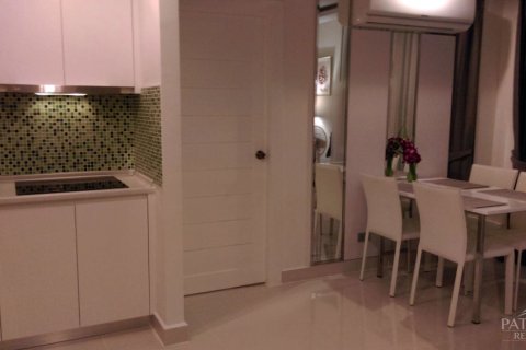 Condo sur Jomtien Beach, Pattaya, Thaïlande, 2 chambres  № 242328 - photo 6