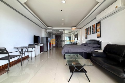 Condo on Jomtien Beach, Pattaya, Thailand, 1 bedroom № 234173 - photo 2
