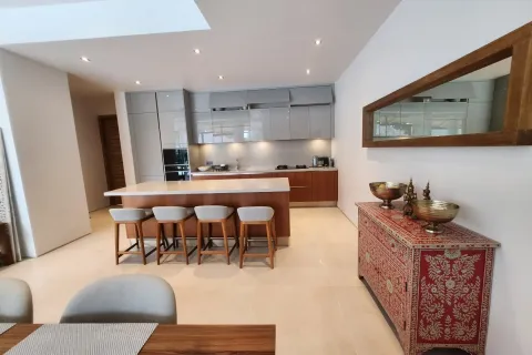 Haus in Bang Tao, Thailand 4 Schlafzimmer № 125607