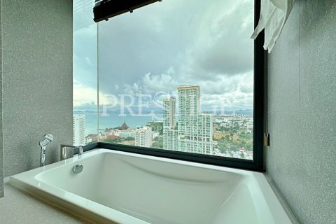 Condo in Pattaya, Thailand, 3 bedrooms  № 241665 - photo 30
