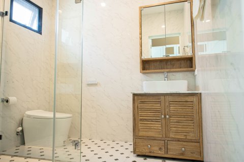 Chalet de 3 dormitorios en Hua Hin, Tailandia № 234297 - foto 7