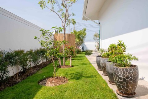 Chalet de 3 dormitorios en Hua Hin, Tailandia № 234297 - foto 6
