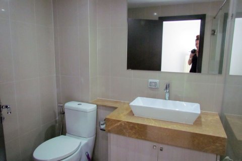 Condominio de 2 dormitorios en Pattaya, Tailandia № 242270 - foto 16