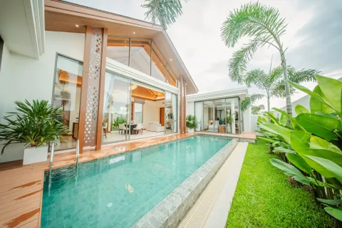 Casa de 3 dormitorios en Bang Tao, Tailandia № 120880