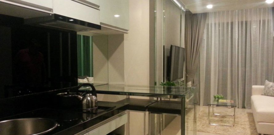 Condominio de 1 dormitorio en Pattaya, Tailandia № 242318
