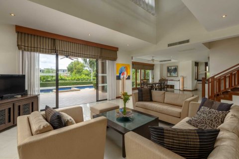 Haus in Bang Tao, Thailand 4 Schlafzimmer № 120828 - Foto 4