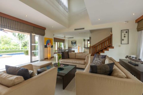 Haus in Bang Tao, Thailand 4 Schlafzimmer № 120828 - Foto 5