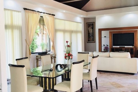 Casa de 3 dormitorios en Pattaya, Tailandia № 243140 - foto 19