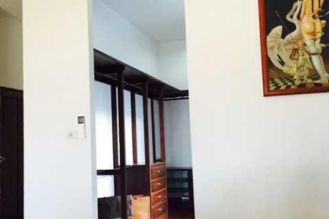 Casa de 3 dormitorios en Pattaya, Tailandia № 243140 - foto 17