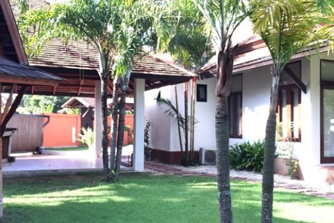 Casa de 3 dormitorios en Pattaya, Tailandia № 243140 - foto 30