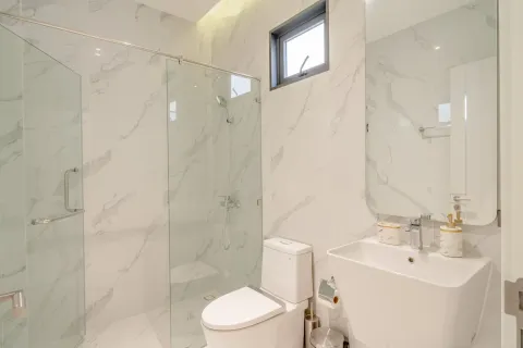 Casa de 3 dormitorios en Bang Tao, Tailandia № 125611 - foto 17