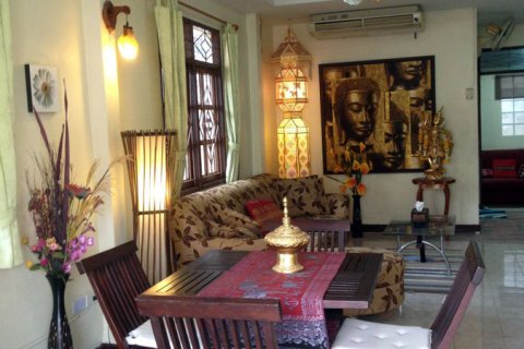 Casa de 3 dormitorios en Pattaya, Tailandia № 243086 - foto 14
