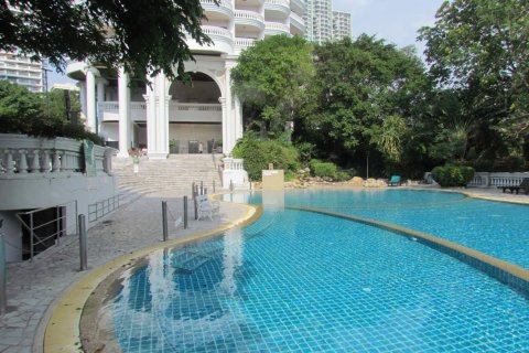 Condominio de 4 dormitorios en Pattaya, Tailandia № 242275 - foto 19