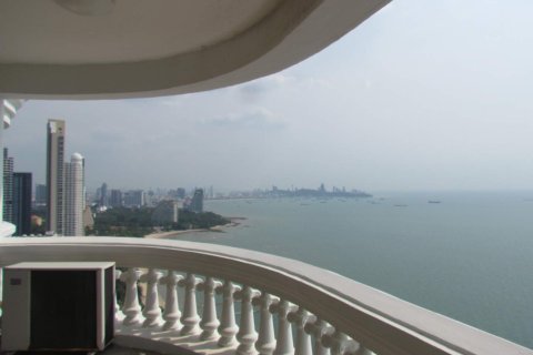 Condominio de 4 dormitorios en Pattaya, Tailandia № 242275 - foto 11
