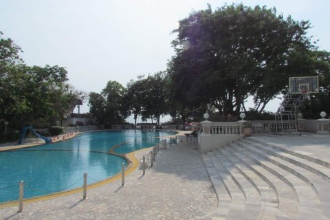 Condominio de 4 dormitorios en Pattaya, Tailandia № 242275 - foto 29