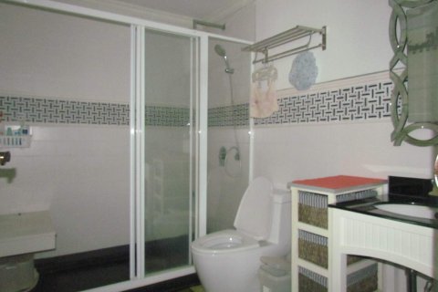 Condominio de 4 dormitorios en Pattaya, Tailandia № 242275 - foto 24