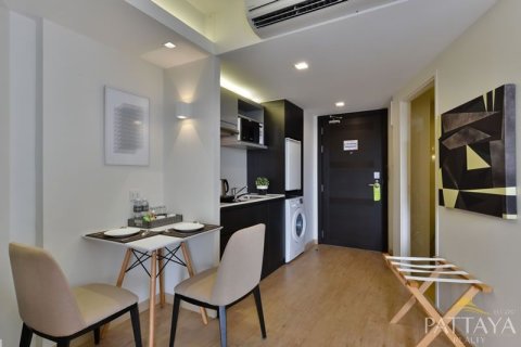 Estudio en el condominio en Pattaya, Tailandia № 242465 - foto 5