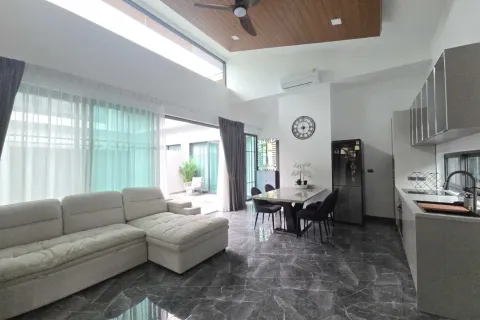 Casa de 2 dormitorios en Nai Harn Beach, Tailandia № 120944 - foto 8