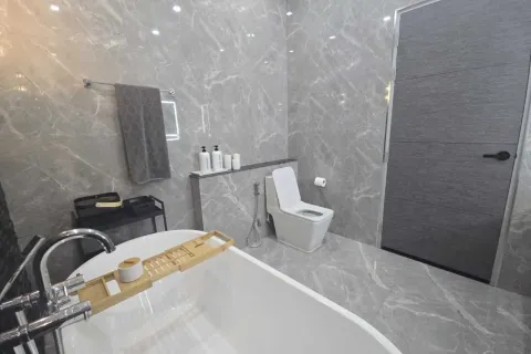 Casa de 2 dormitorios en Nai Harn Beach, Tailandia № 120944 - foto 15