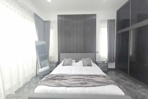Casa de 2 dormitorios en Nai Harn Beach, Tailandia № 120944 - foto 22