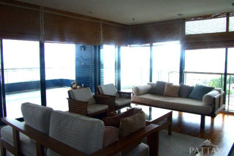 Condominio de 2 dormitorios en Pattaya, Tailandia № 242283 - foto 10