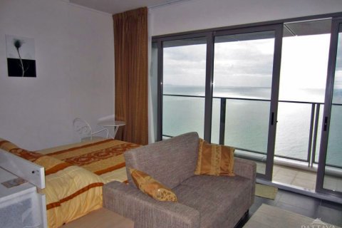 Estudio en el condominio en Pattaya, Tailandia № 242212 - foto 2