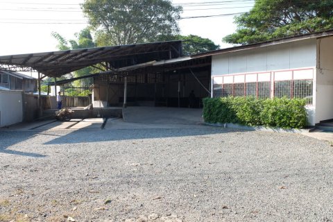 Almacén 960 m2 en Chiang Mai, Tailandia № 244785 - foto 3